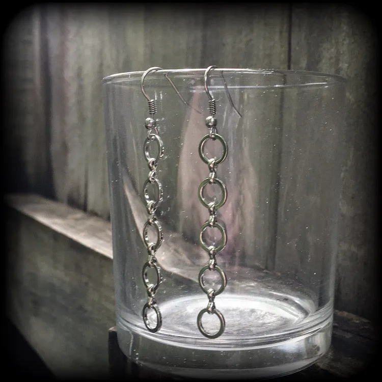 Silver circle earrings-Geometric earrings